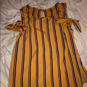 striped top with bows